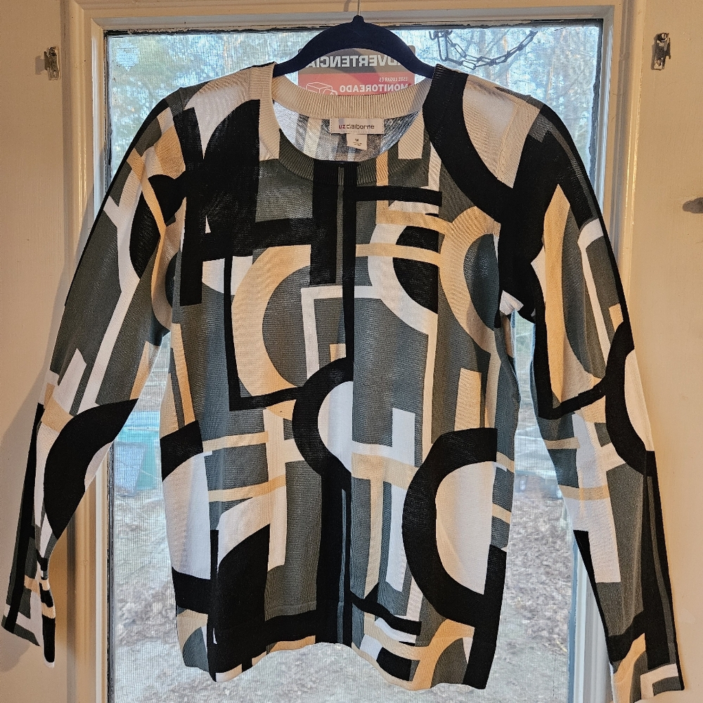 Liz Claiborne graphic initials sweater size med